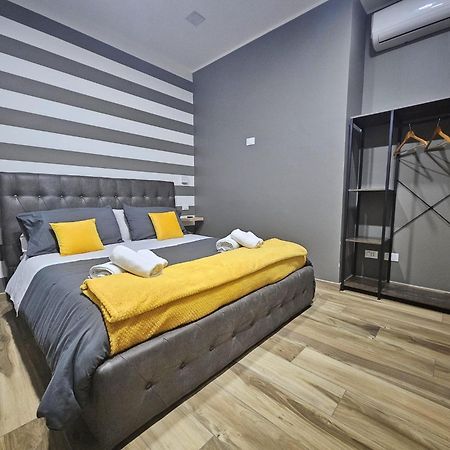 B&B Be Happy Taranto Eksteriør billede